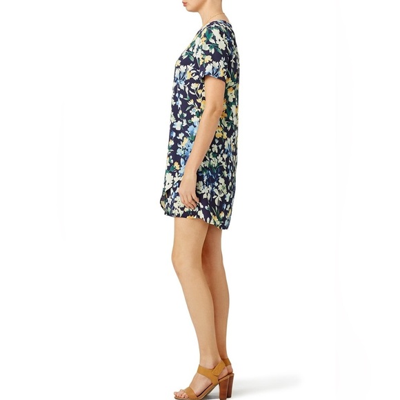 Slate & Willow Blue Floral Flower Throw Shift Short Sleeve Mini Dress, Size 10 - Picture 3 of 14